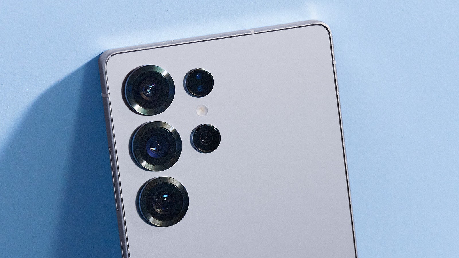 The S25 Ultra gets a new 50MP ultra-wide camera with faster aperture - Best Smartphones in the US: Our 2025&#039;s Top Picks