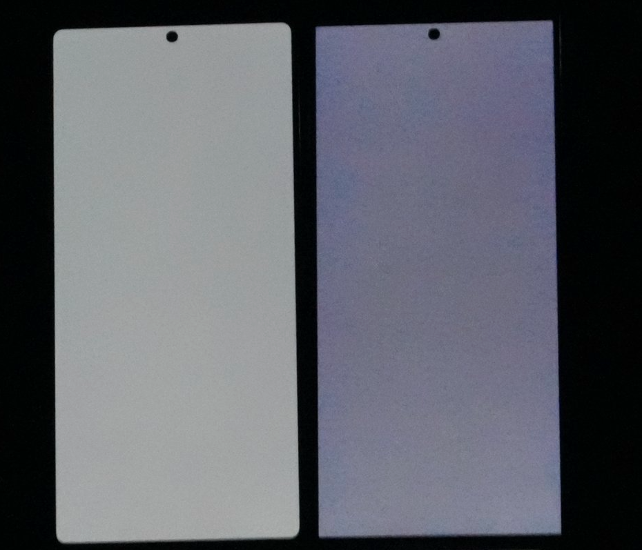 The Galaxy S25 Ultra on the left, S24 Ultra on the right. | Image Credit - IceUniverse on X - Galaxy S25 series finally fixes this ridiculous S24 display flaw