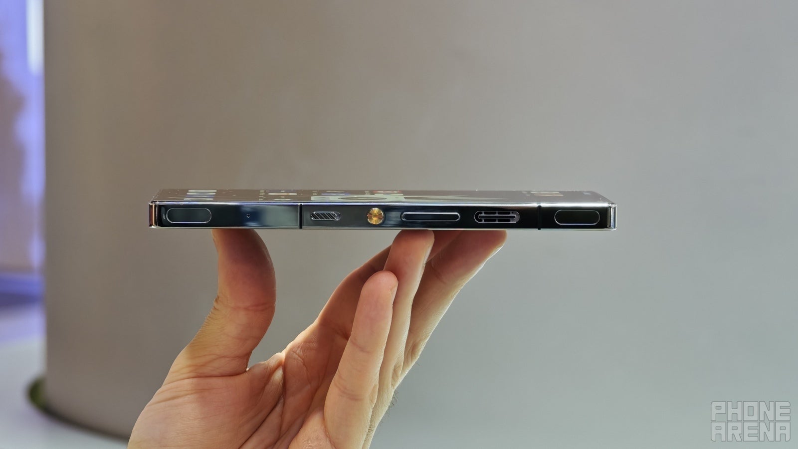 Relatively thin for the specs and hardware fitted inside (Image by PhoneArena) - RedMagic 10 Pro Golden Saga hands-on: A premium gaming phone unlike any other