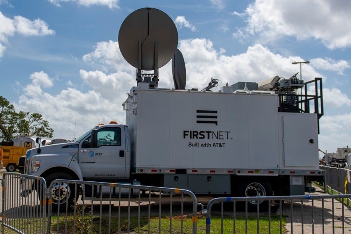 Image of a FirstNet deployable truck