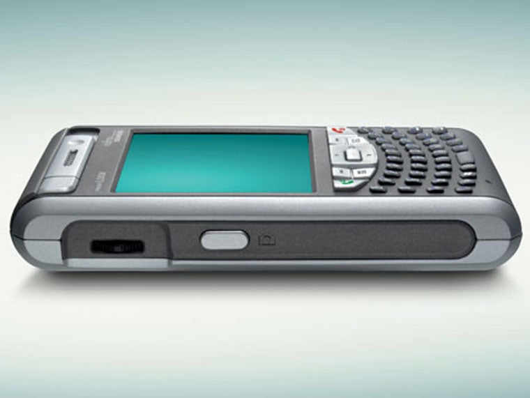 Fujitsu-Siemens introduces Pocket LOOX T800 series