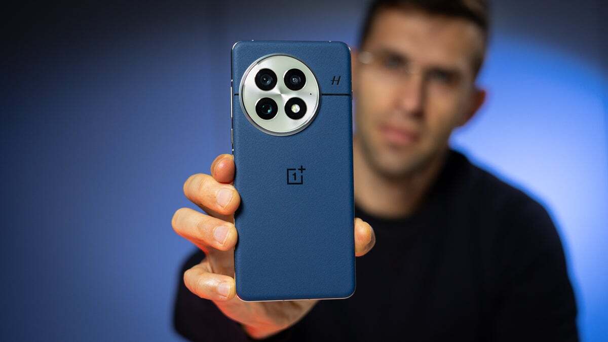 That&#039;s the OnePlus 13. | Image by PhoneArena - Top 5 phones to cure us of the awful Samsung, Apple brand loyalty