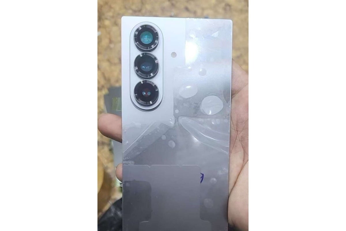 Leaked real-life Samsung Galaxy Z Fold 7 photograph