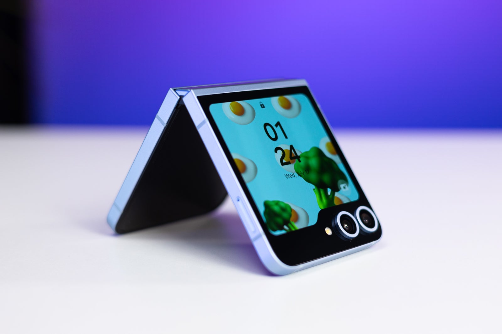 قد يسبب Samsung Galaxy Z Flip 7 خيبة أمل كبيرة للعملاء الأمريكيين قد يسبب Samsung Galaxy Z Flip 7 خيبة أمل كبيرة للعملاء الأمريكيين