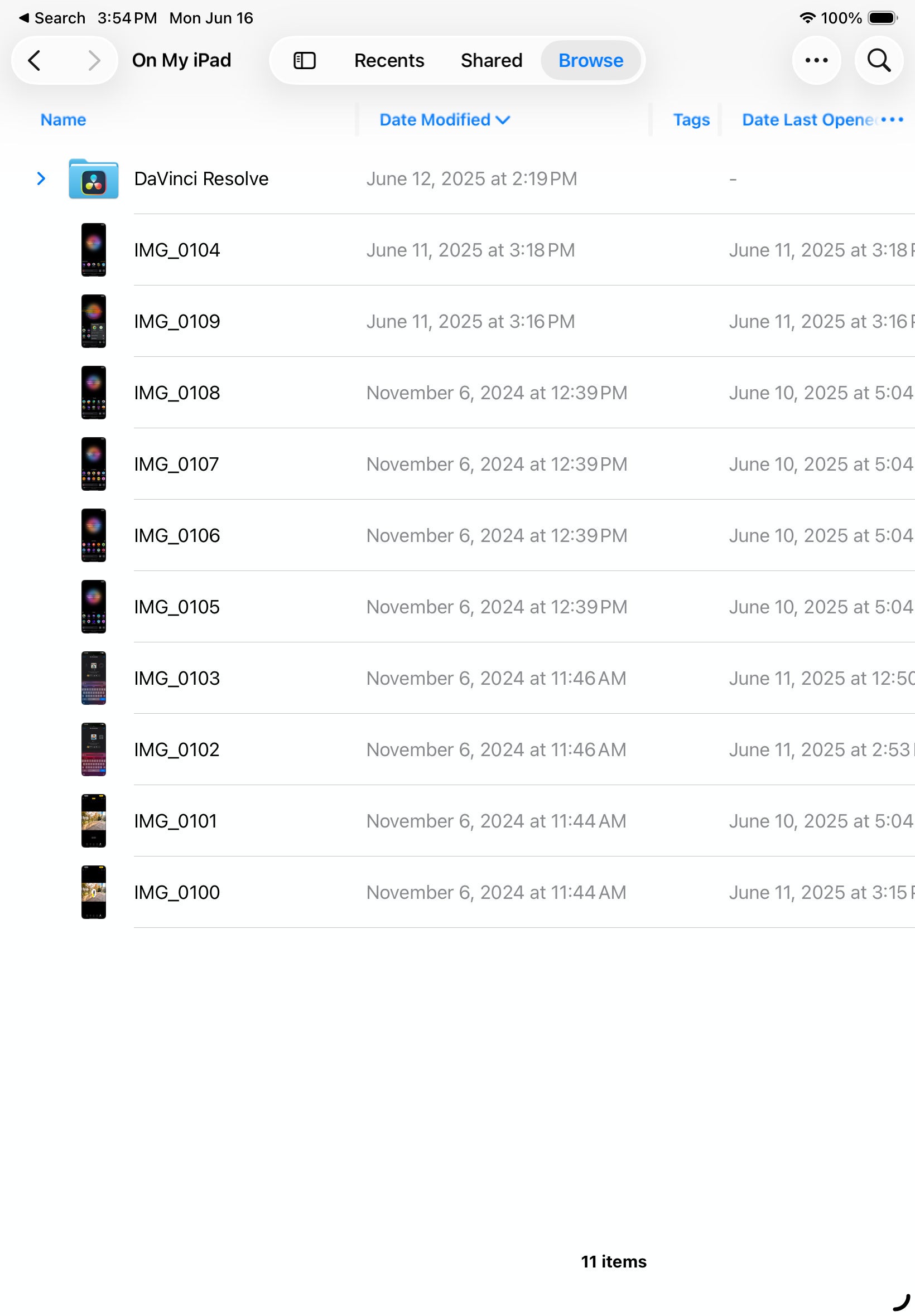 Screenshot of Files app taken on iPadOS 26 dev beta
