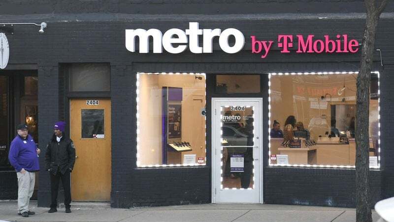 Most Metro stores are owned by independent companies. | Image credit-Metro - New Metro employee lists some of the shady stuff he&#039;s already seen take place in his store