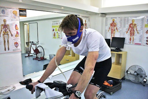 Scientifically measuring the VO2 Max is not an easy thing | Image by WittleFit - The Apple Watch 10 is the most accurate calorie tracker, study finds
