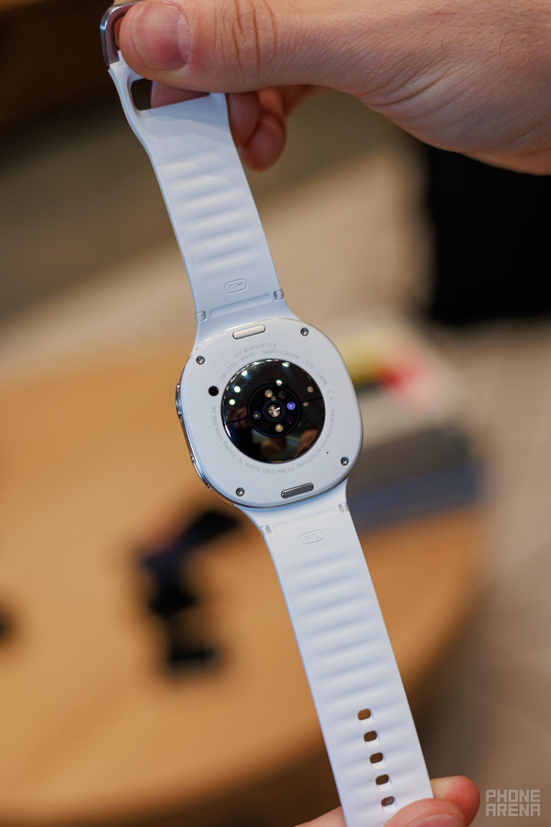 Galaxy Watch 8 is super slim and has AI, but is also more expensive than before (hands-on)