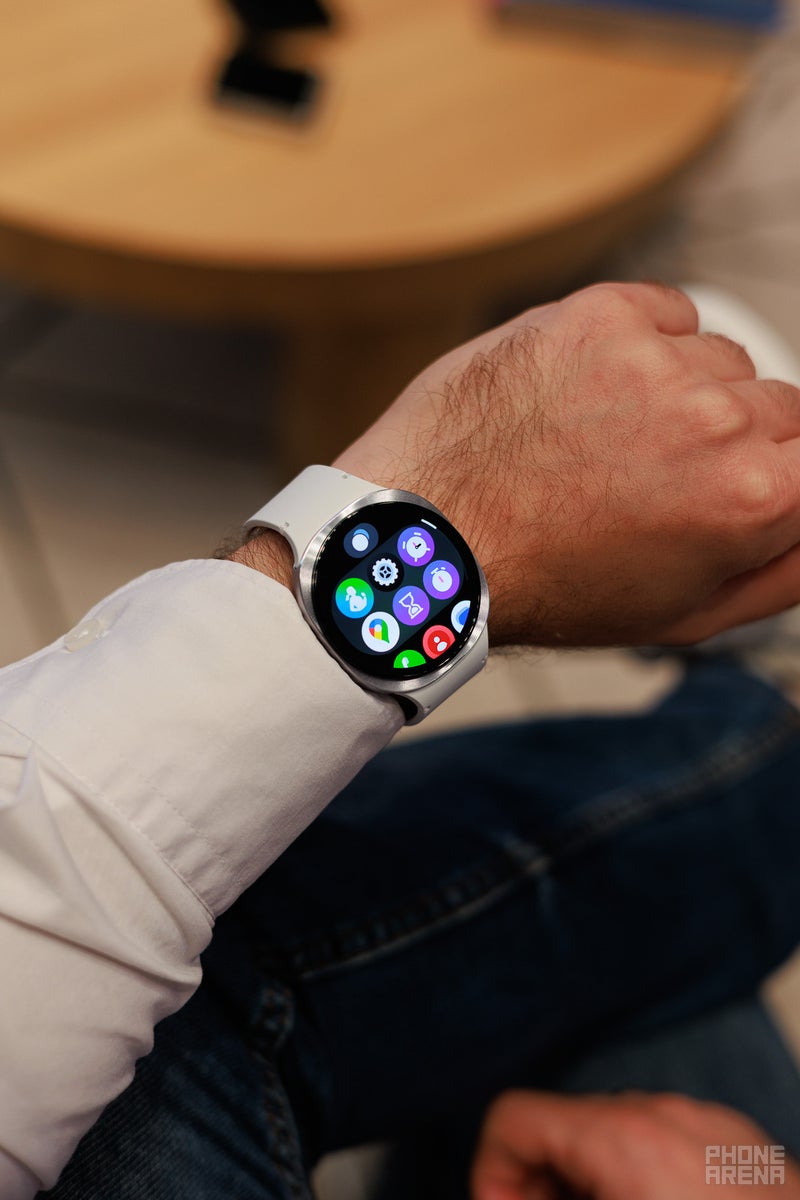 Galaxy Watch 8 is super slim and has AI, but is also more expensive than before (hands-on)