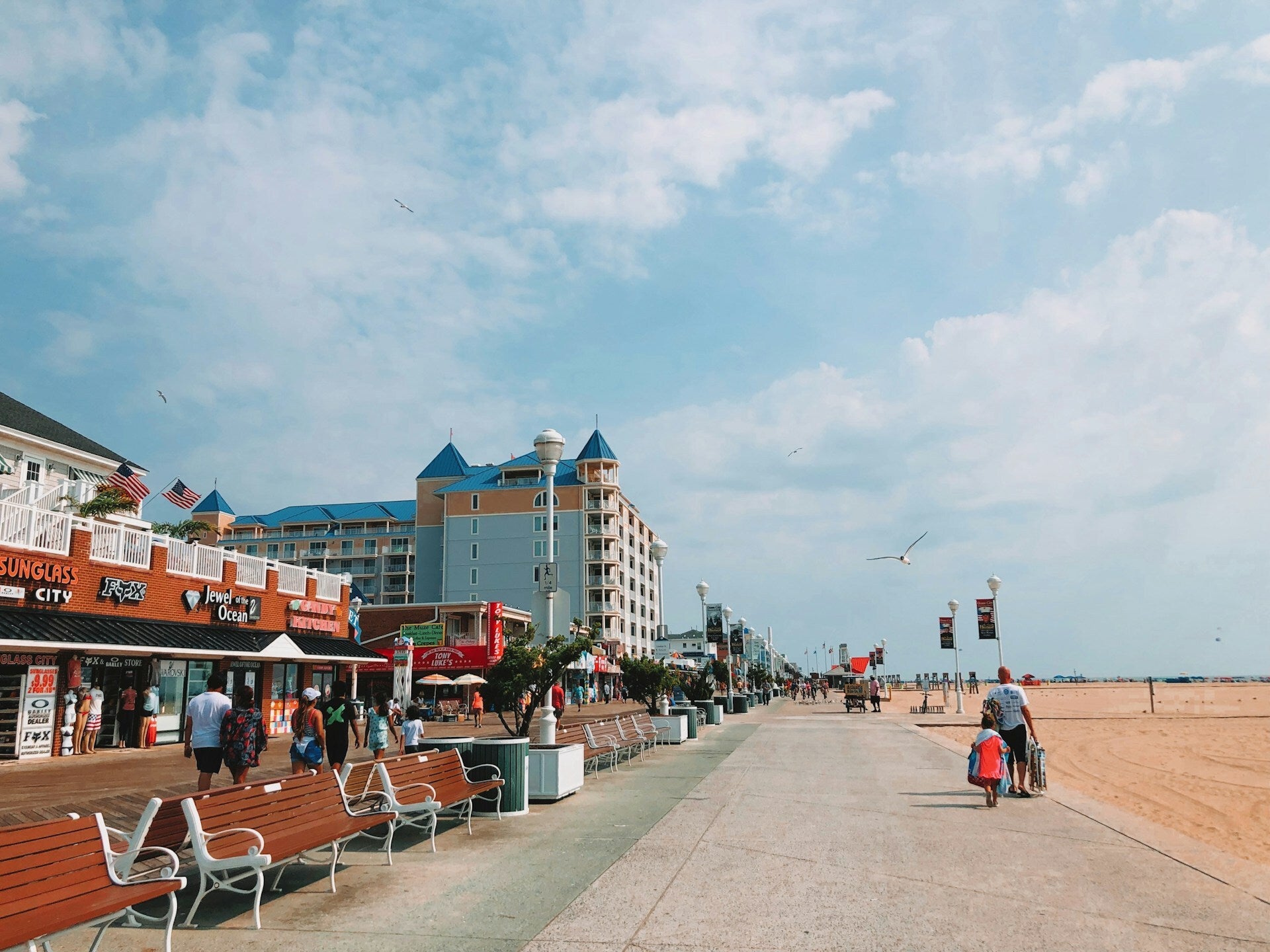 The beautiful Ocean City. | Image by Unsplash - AT&amp;T is allowed to replace its COWs with mini antennas only after agreeing to buy Ocean City this gift