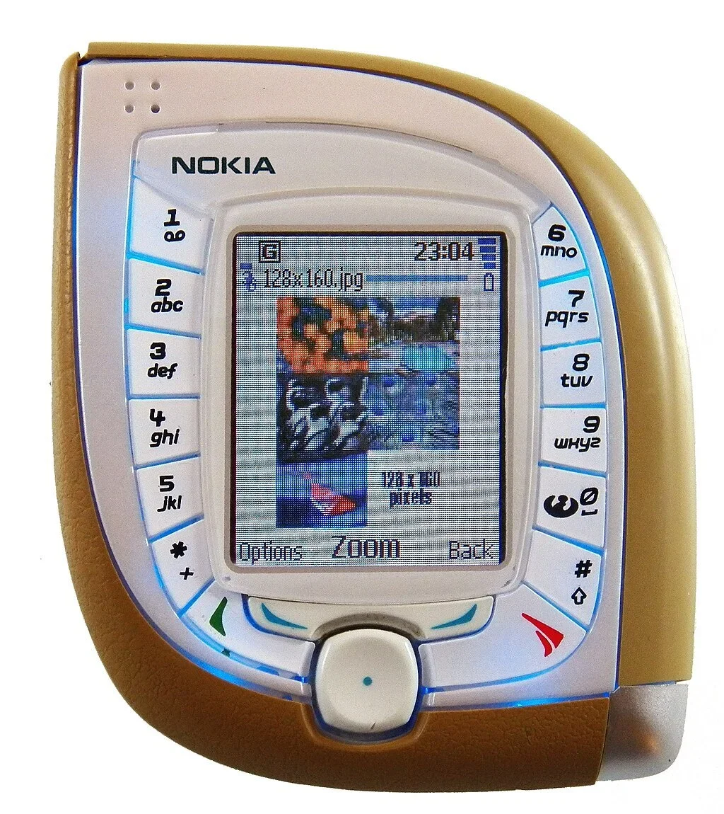 Image credit – Shritwod, Wikipedia - I thought the Nothing Phone (3) was the weirdest phone, but this right here is on another level