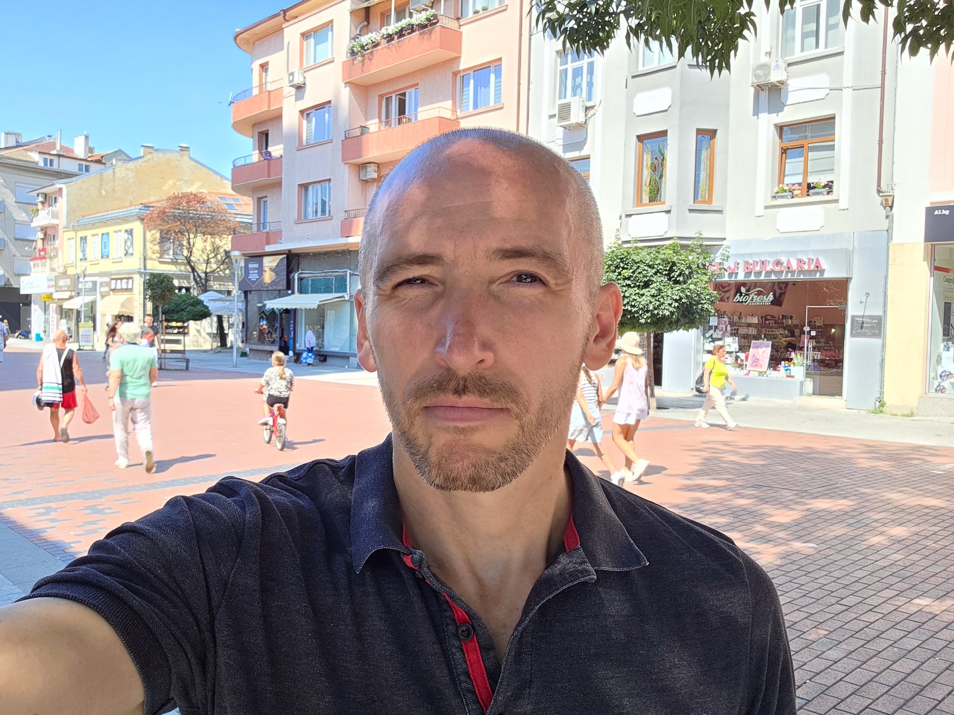 S25 Ultra - Huawei Pura 80 Ultra vs Galaxy S25 Ultra: Sample Photos Comparison