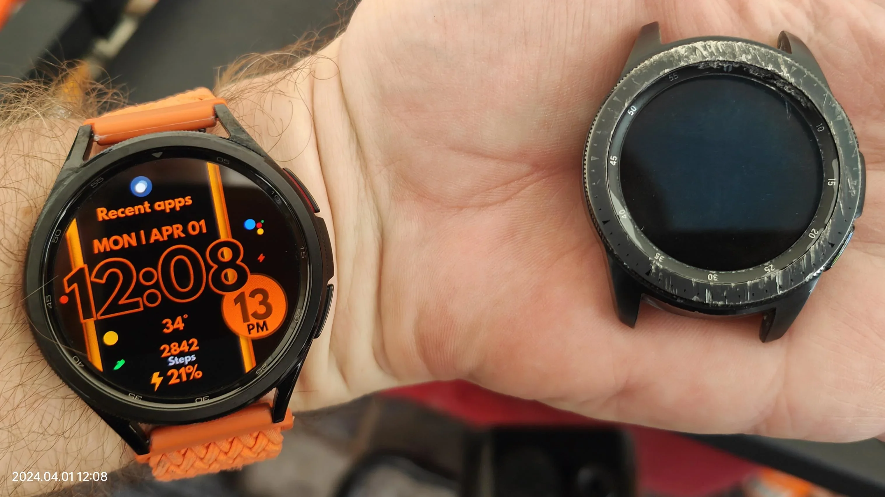 People are complaining about rotating bezel&#039;s durability and functionality on older Galaxy Watch models | Image by Reddit - Galaxy Watch 8 Classic&#039;s rotating bezel: A feature I can live without