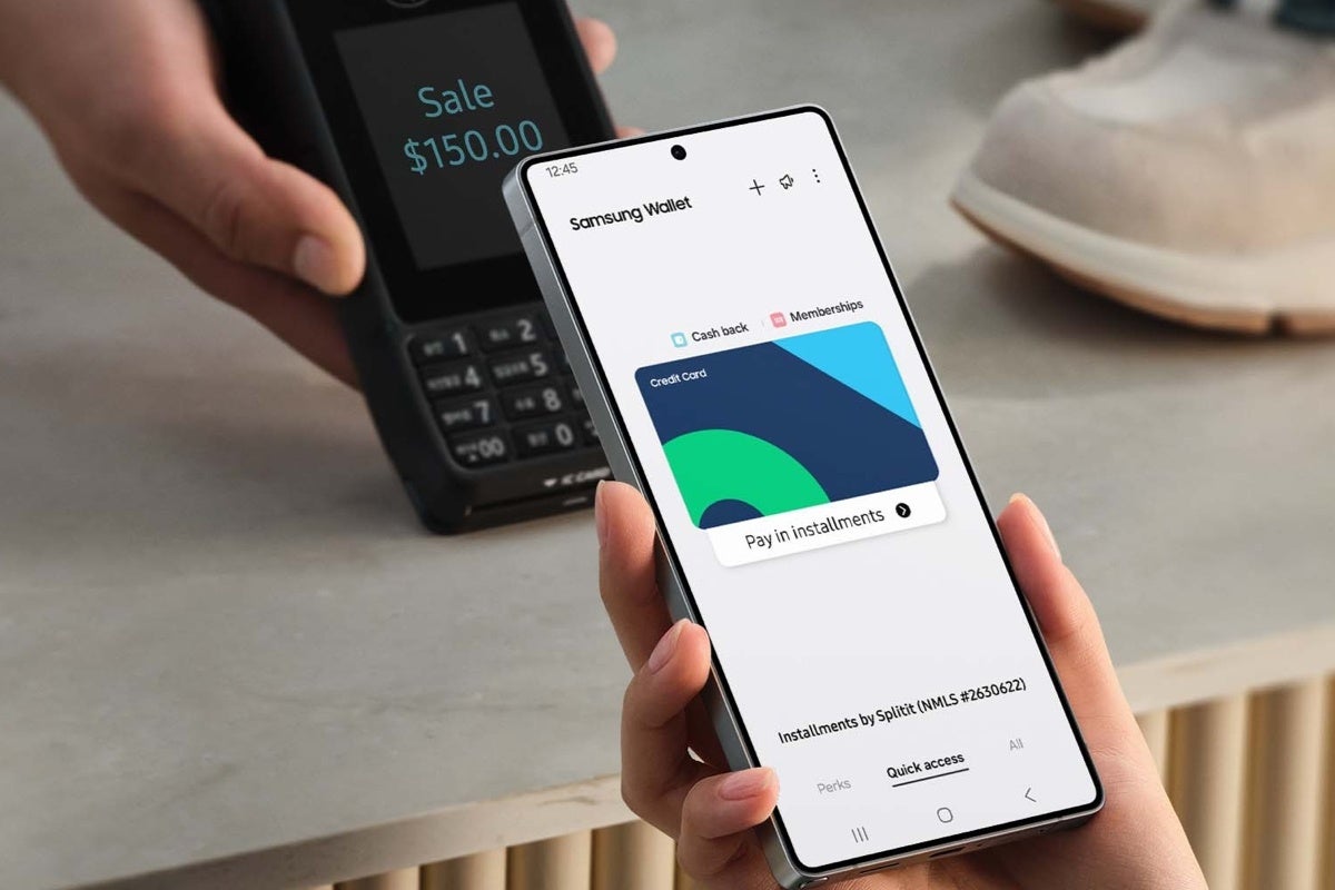 Image of a Samsung device making a payment with Samsung Wallet