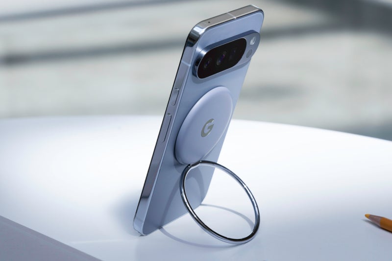 Pixelsnap Ring Stand