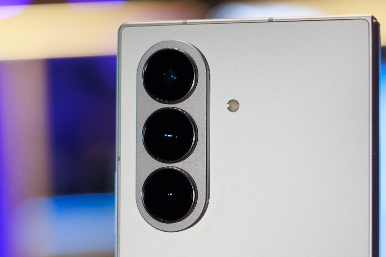 Image of the camera system on the back of the Z Fold 7