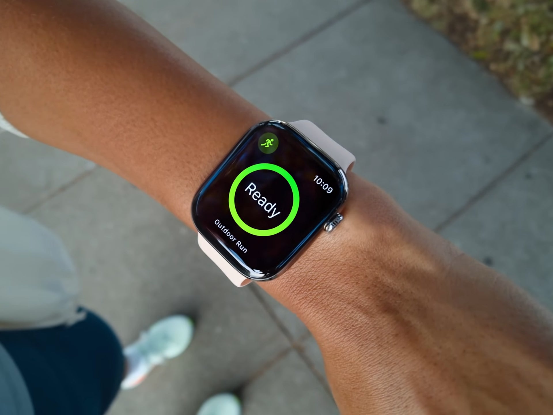 Your Apple Watch will become your personal fitness trainer. | Image credit — Apple - Apple Watch Series 11: five new features that will make you want to upgrade next week