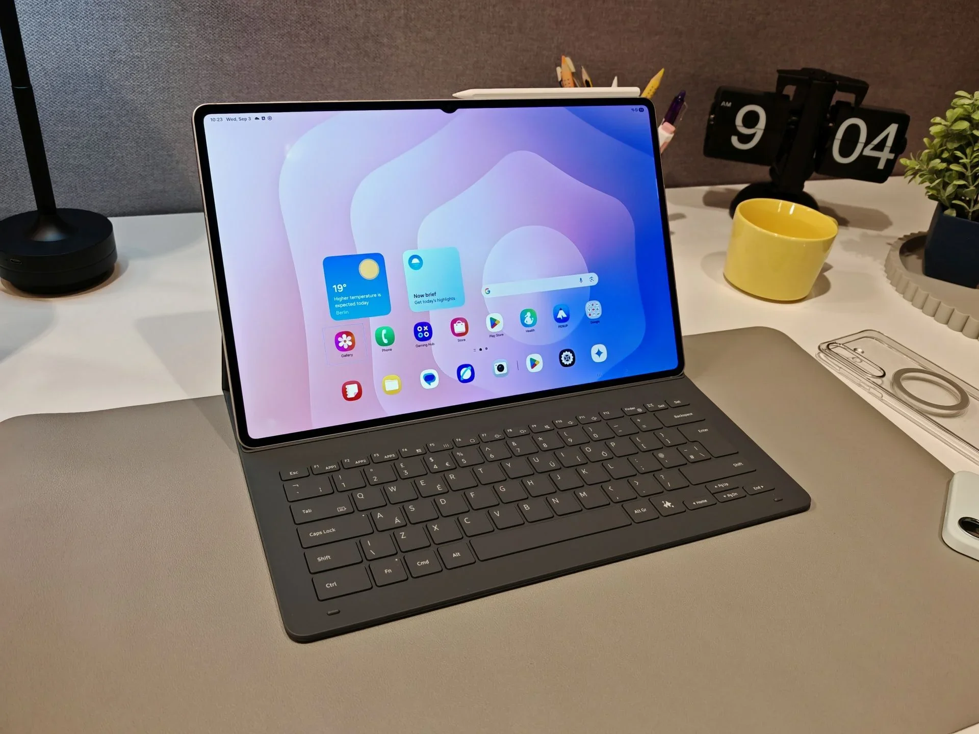 The Ultra model with a keyboard. | Image credit – PhoneArena - Galaxy Tab S11 Ultra: can this replace your laptop thanks to DeX and extra features?