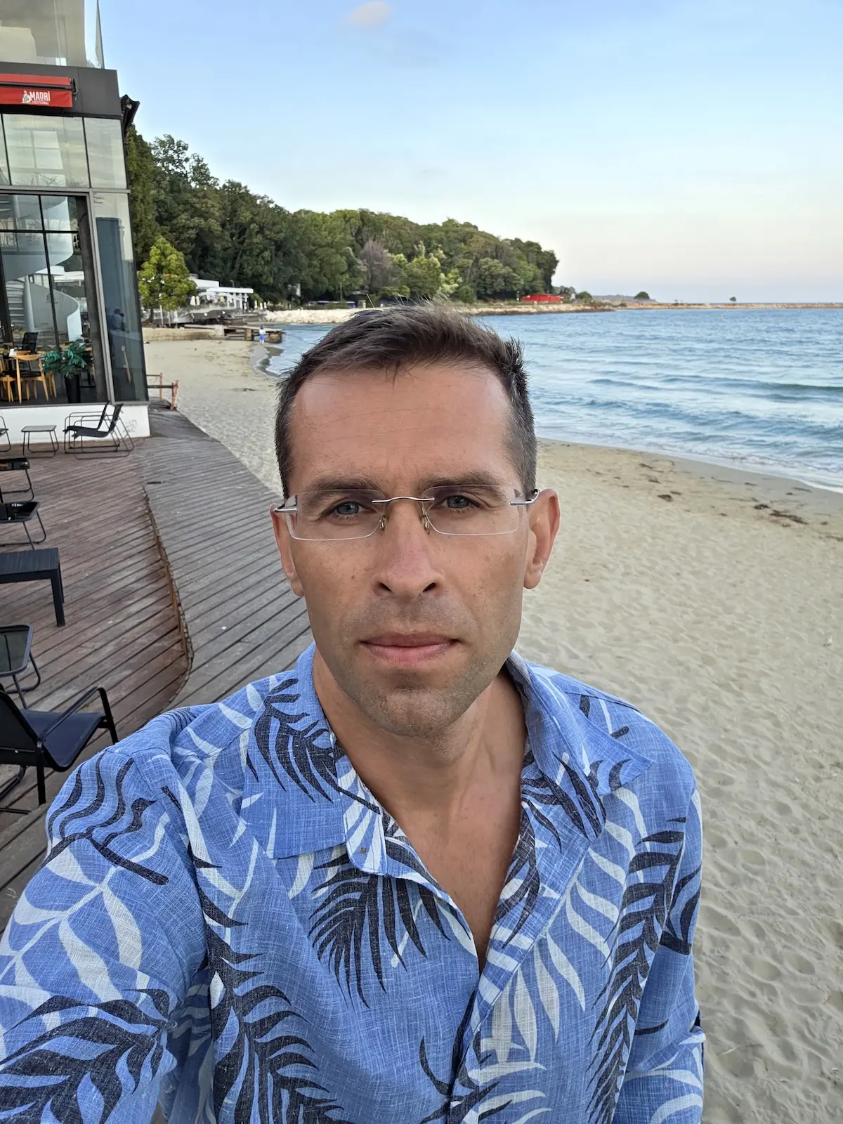 Galaxy S25 Ultra - Pixel 10 Pro XL vs Galaxy S25 Ultra: Sample Photos Comparison