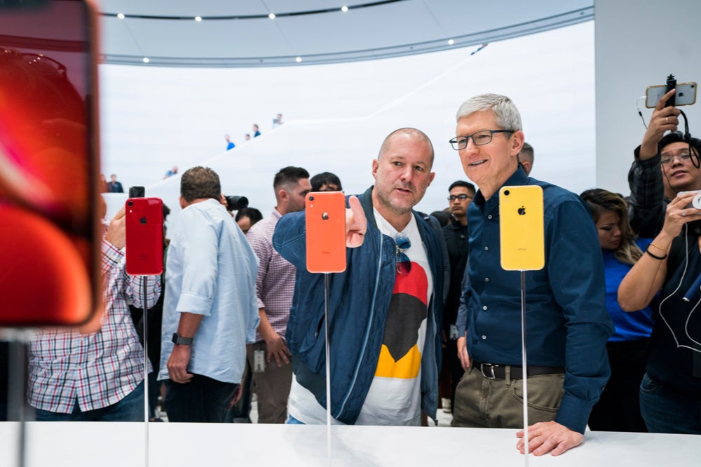 Image of Jony Ive and Tim Cook