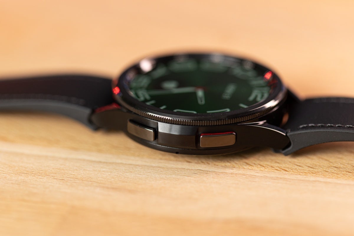 Samsung Galaxy Watch 6 Classic rotating bezel