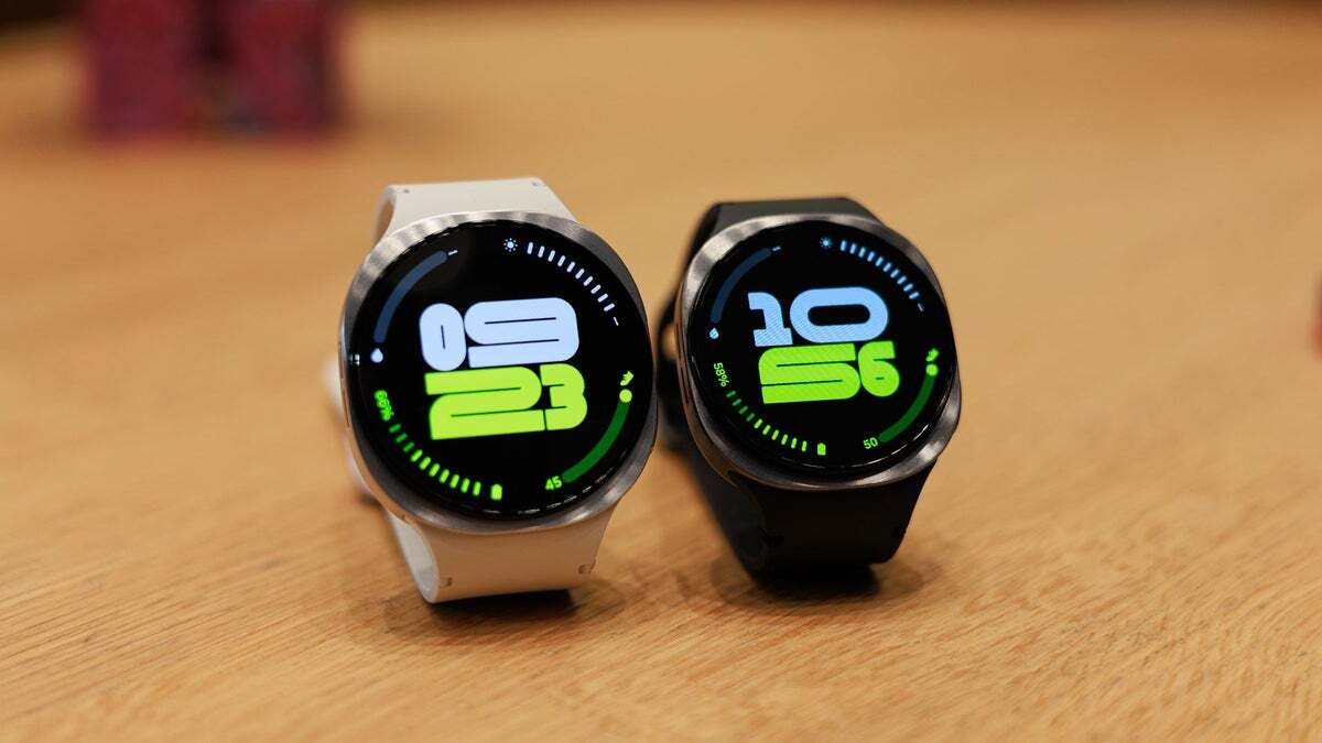 Image Credit - PhoneArena - Google&#039;s Clock app suddenly incompatible with some smartwatches, and it&#039;s confusing users