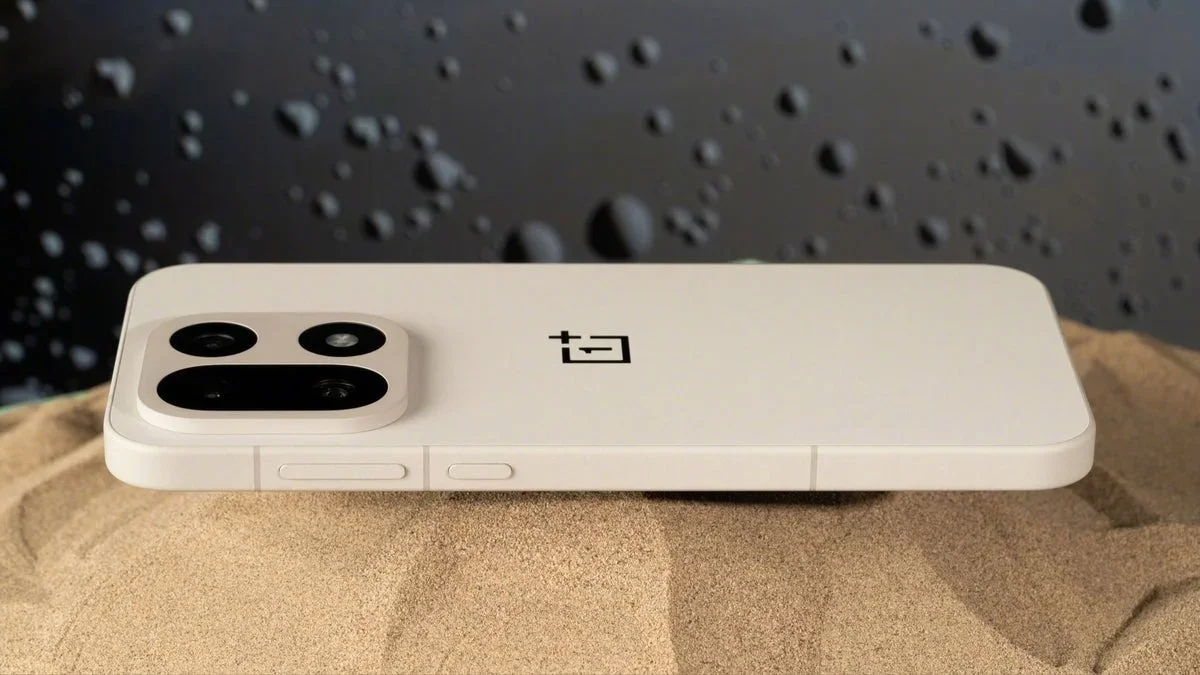 OnePlus 15 will have a major redesign. | Image Credit – OnePlus - OnePlus blows another punch to Apple’s AI failure with a deeper integration with Gemini