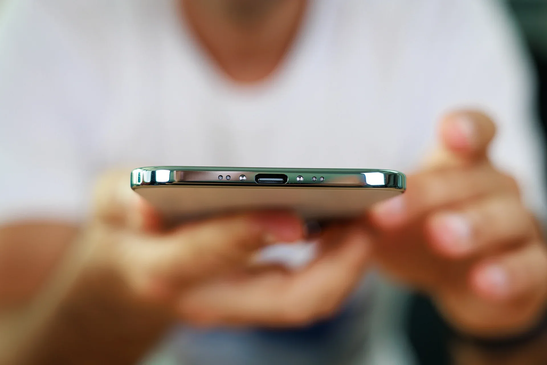 The iPhone Air seems pointless, until you hold it in your hand - The iPhone Air makes much more sense than any foldable. Here&#039;s why