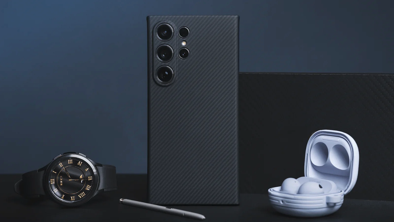 An image featuring the Galaxy S26 Ultra, Galaxy Buds and Galaxy Watch.
