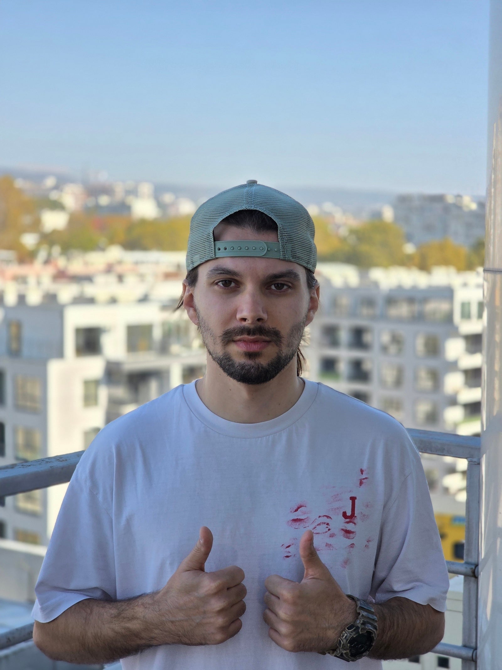 Galaxy S25 Ultra - Oppo Find X9 Pro vs Galaxy S25 Ultra camera comparison: Which one fares better?