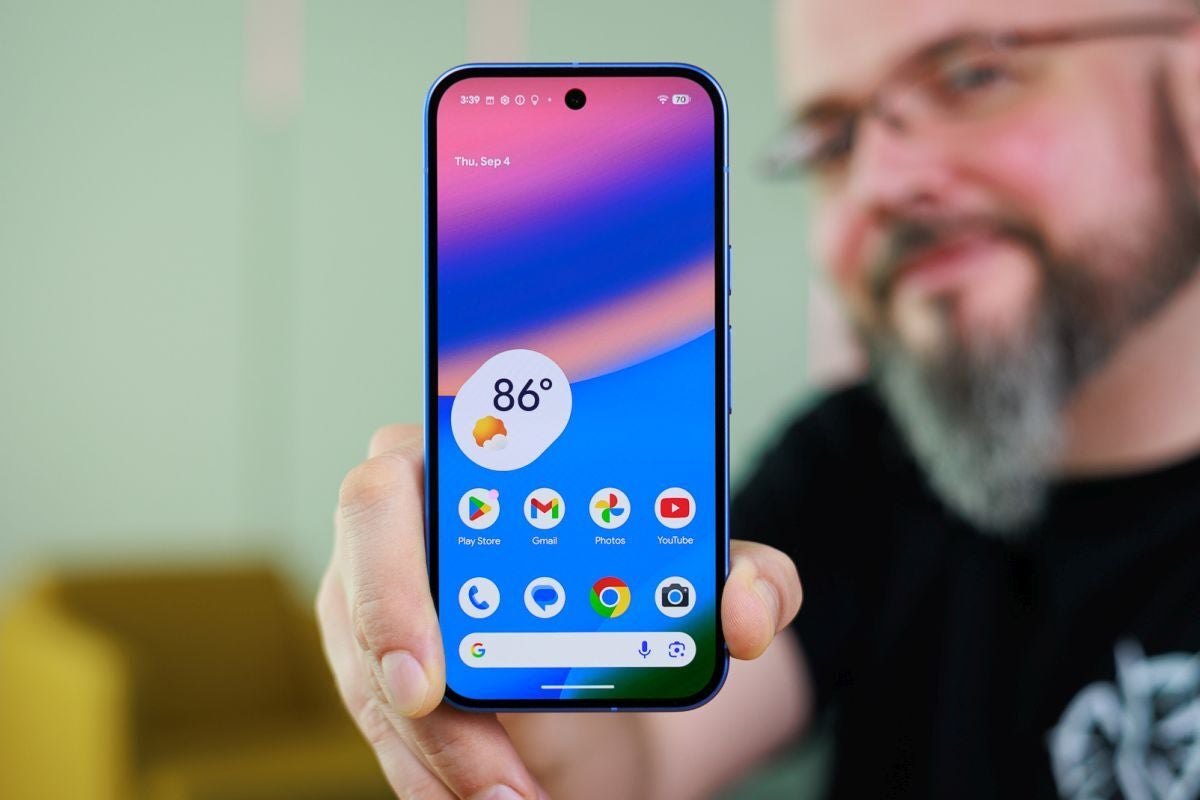 Google Pixel 10 front