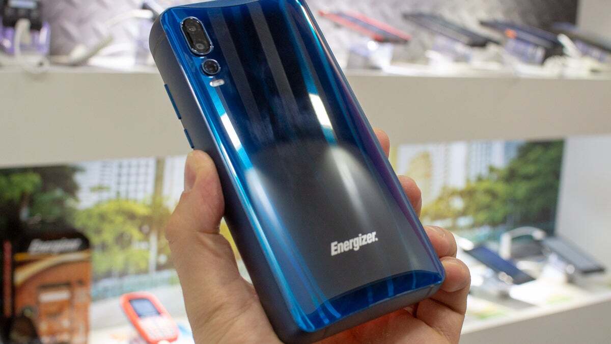 What&#039;s it like to live with a 7,500 mAh phone?