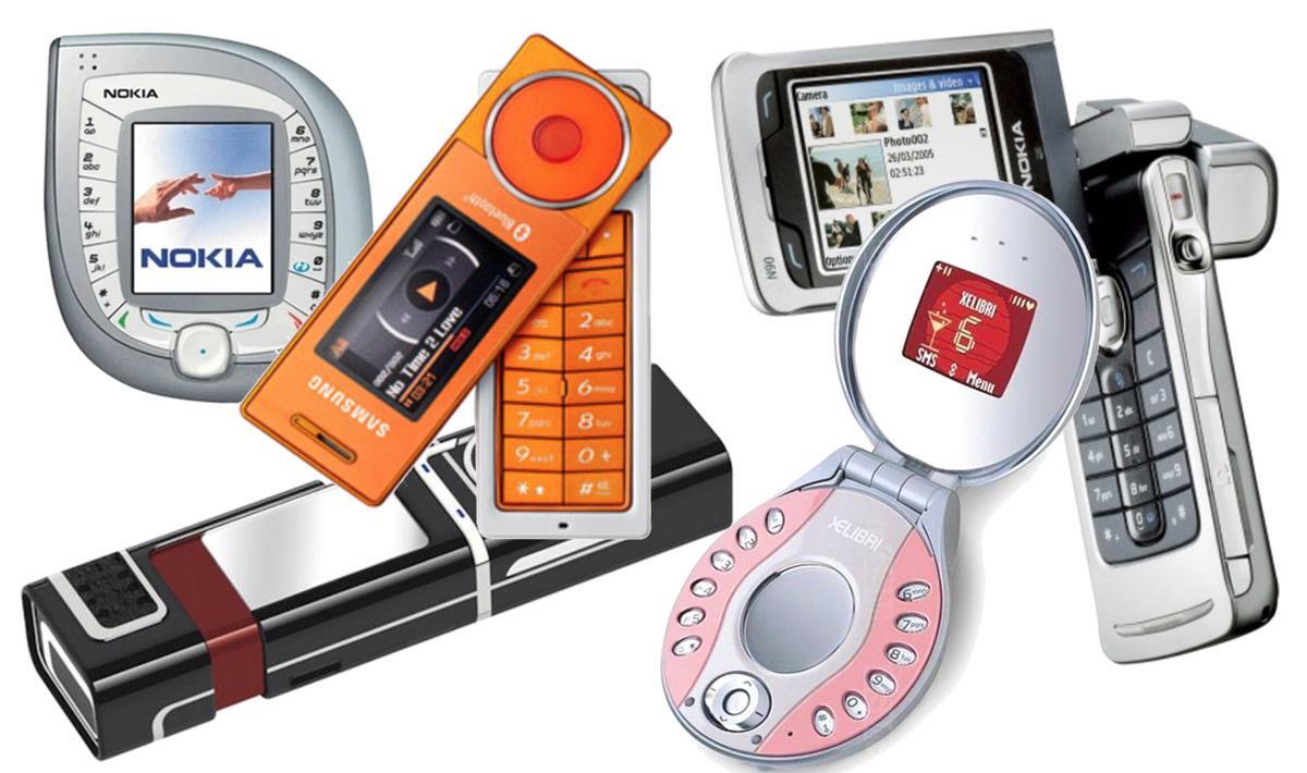 Phones used to look wild! - Everyone kept staring at my phone — then it hit me. We&#039;ve lost something key in modern flagships.