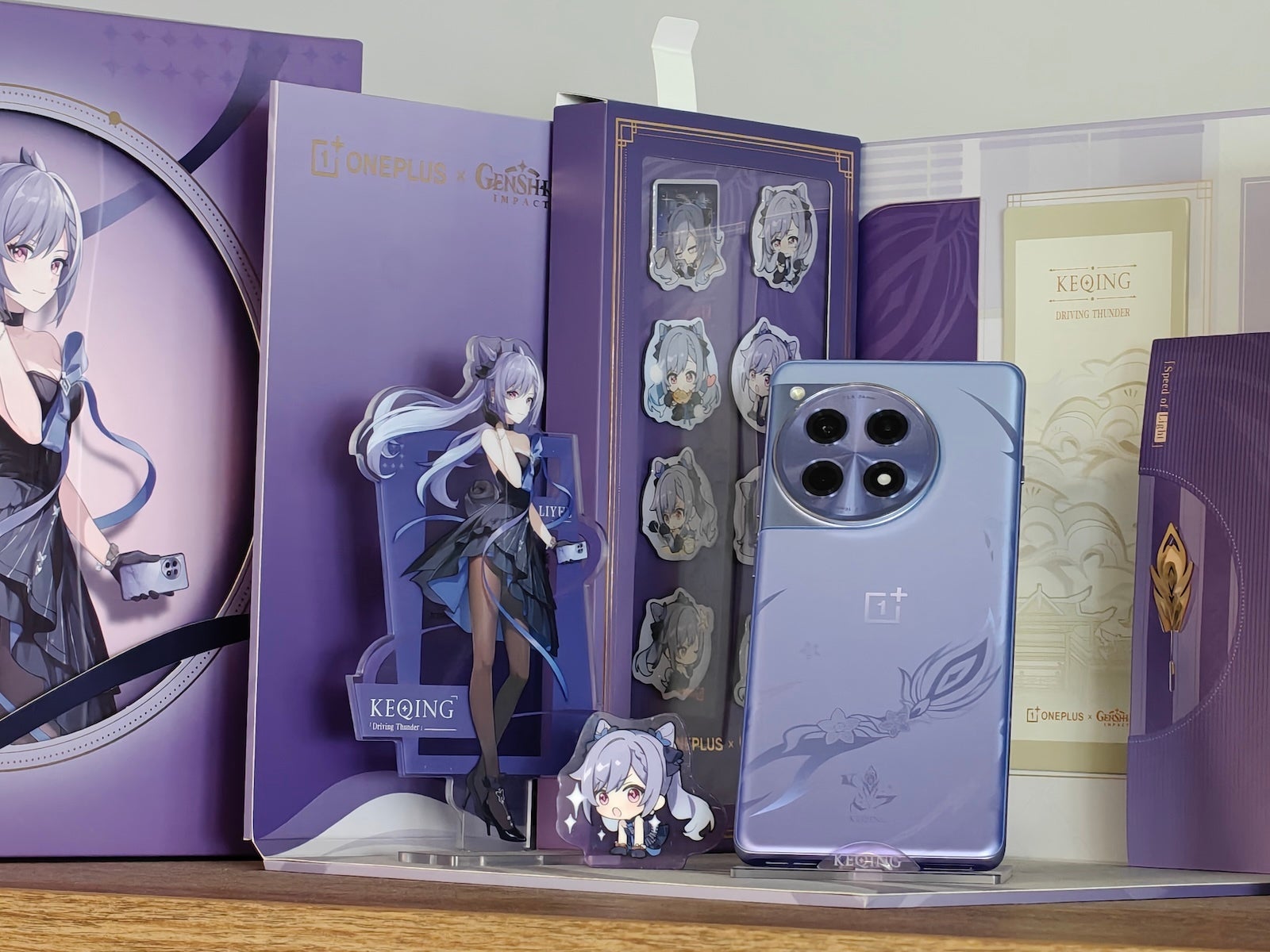 OnePlus 13 - OnePlus 15 vs OnePlus 13: Sample Photos Comparison