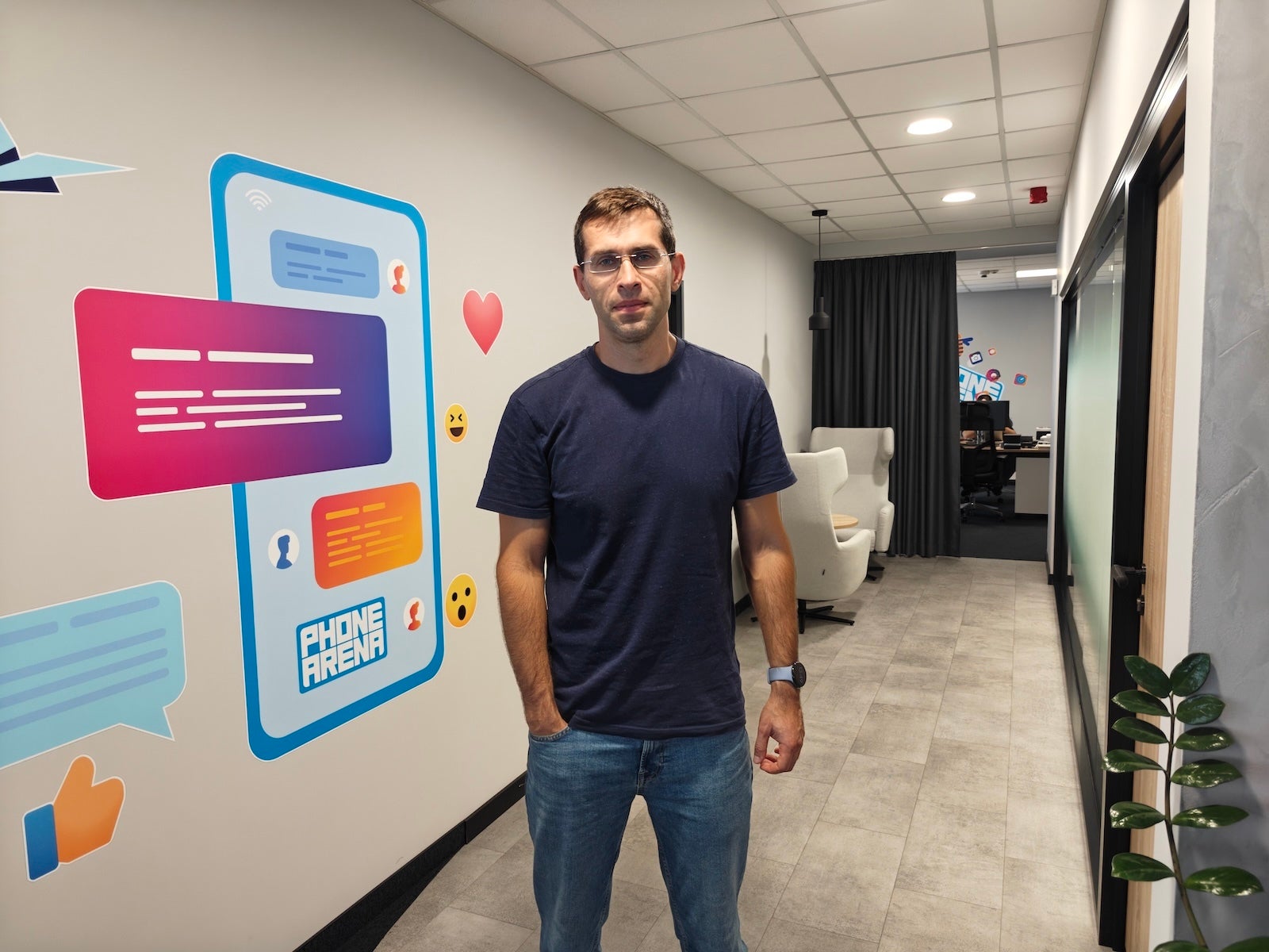 OnePlus 13 - OnePlus 15 vs OnePlus 13: Sample Photos Comparison