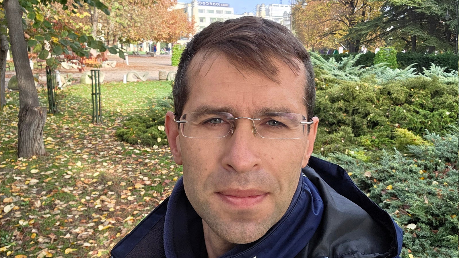 Galaxy S25 Ultra - OnePlus 15 vs Galaxy S25 Ultra: Sample Photos Comparison