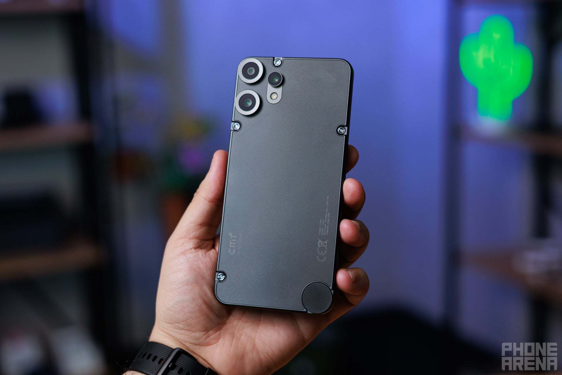 Budget or Flagship: What does spending more really get you in a smartphone?