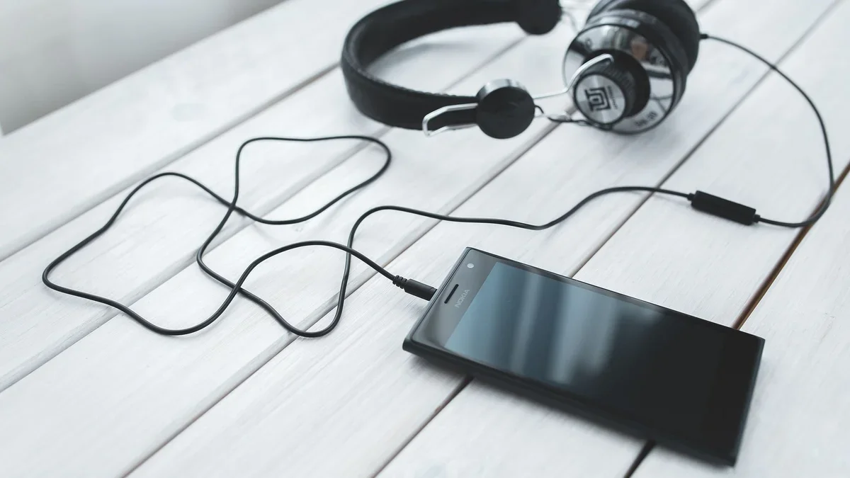 I used to buy phones specifically for the 3.5 mm jack alone - I finally gave up on the 3.5 mm headphone jack in smartphones