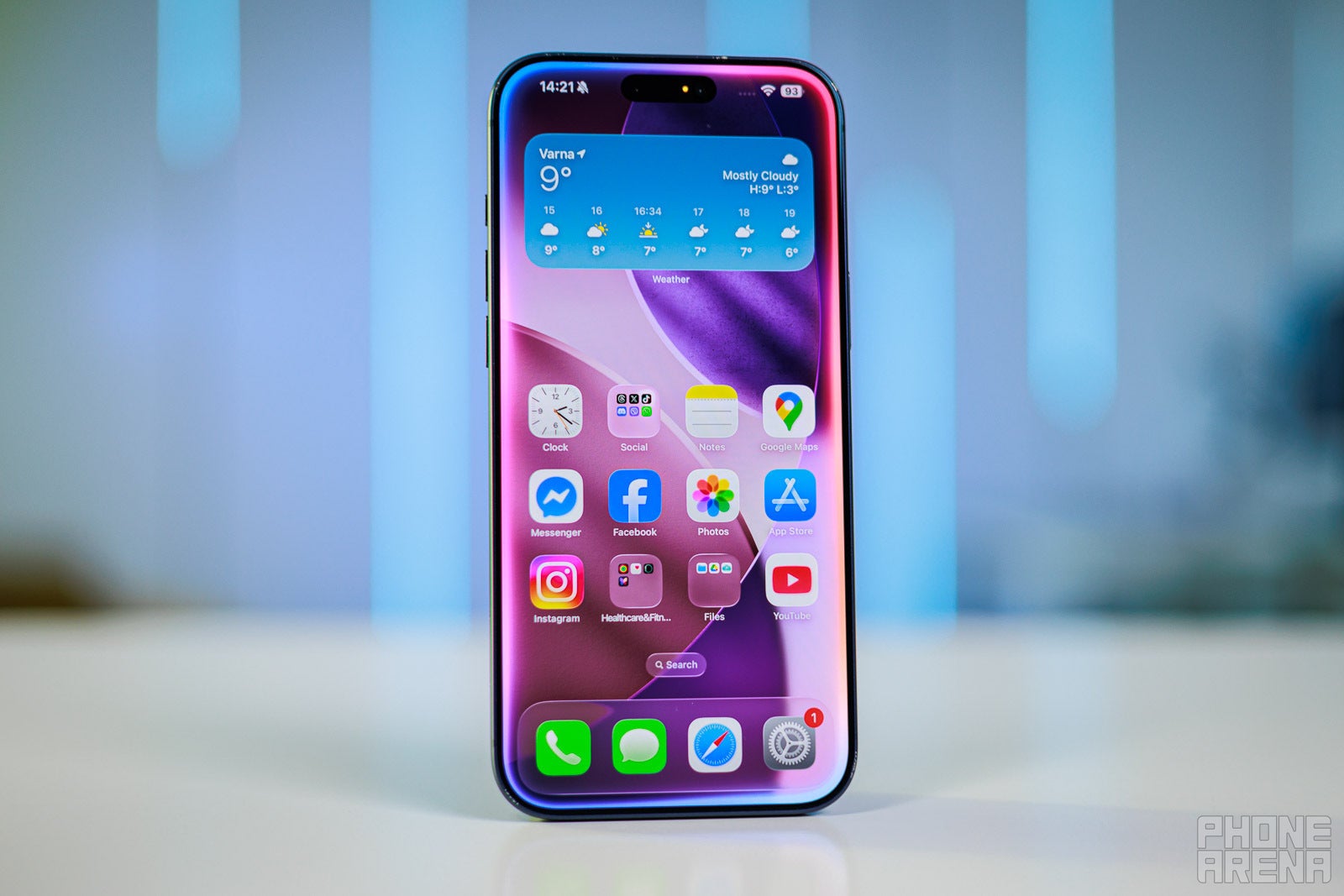 This iPhone was supposed to dominate the mid-range, now it’s forgotten