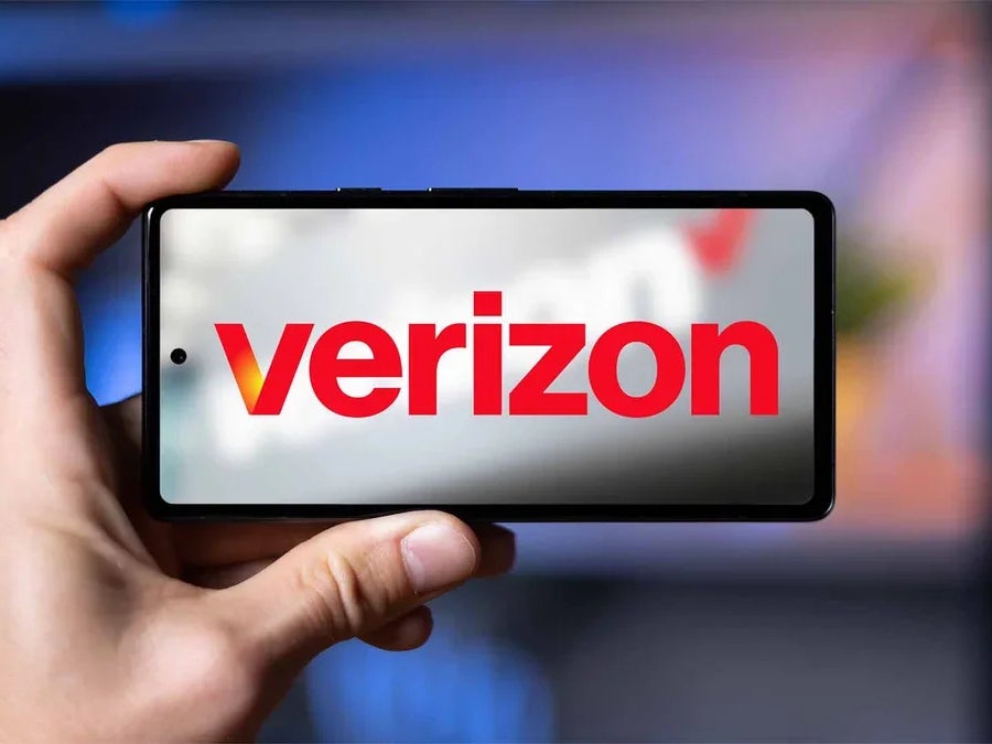 Verizon logo on phone screen