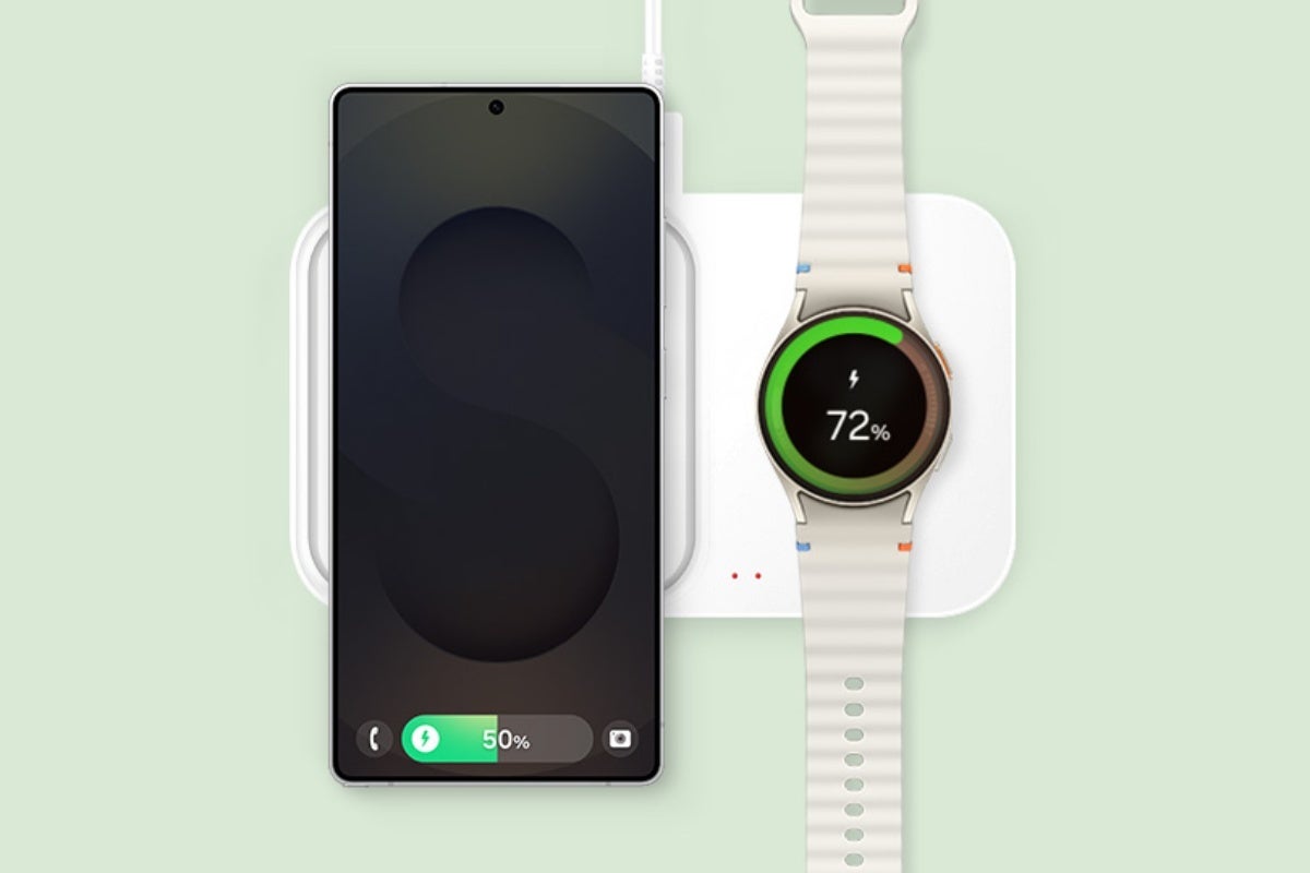 Galaxy S25 Ultra wireless charging promotional image