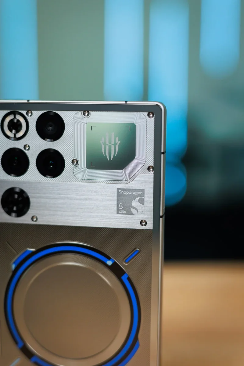 I reviewed the most insane phones of 2025 — These features still shock me