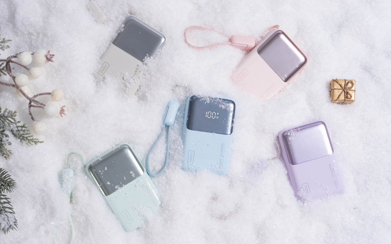 Awesome gifts for techies: Iniu pocket chargers and advent calendar now live!