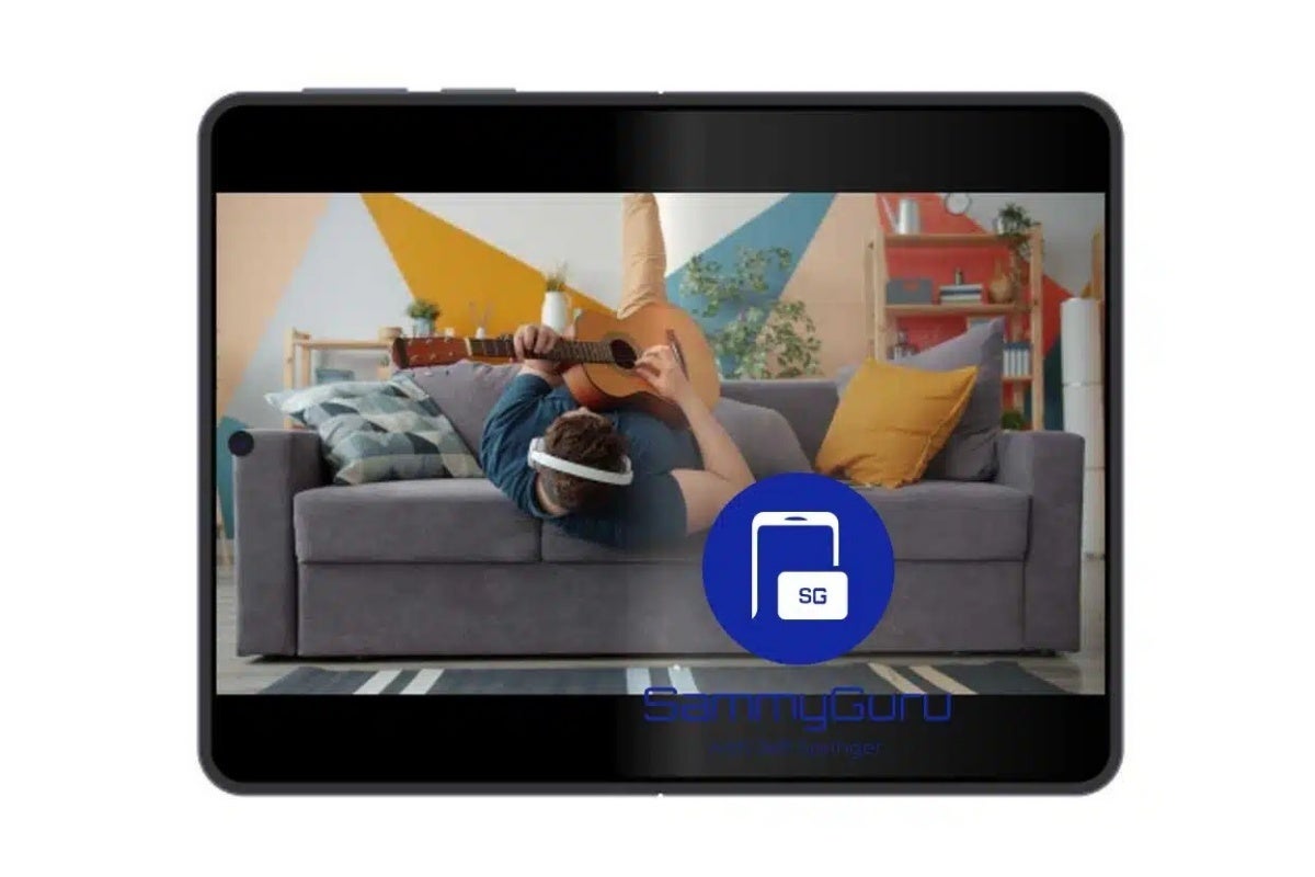 Wide Samsung foldable concept