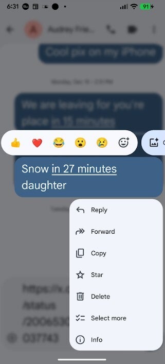 Screenshot shows new dynamic context menu for Google Messages app.