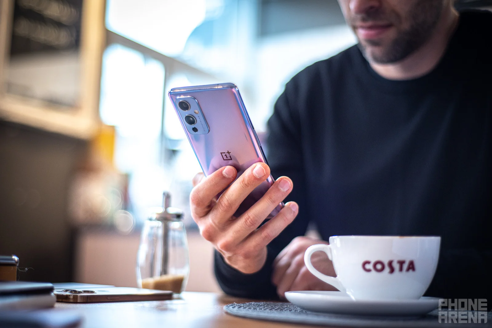 OnePlus is a terrible flagship phone brand, but a great mid-range one