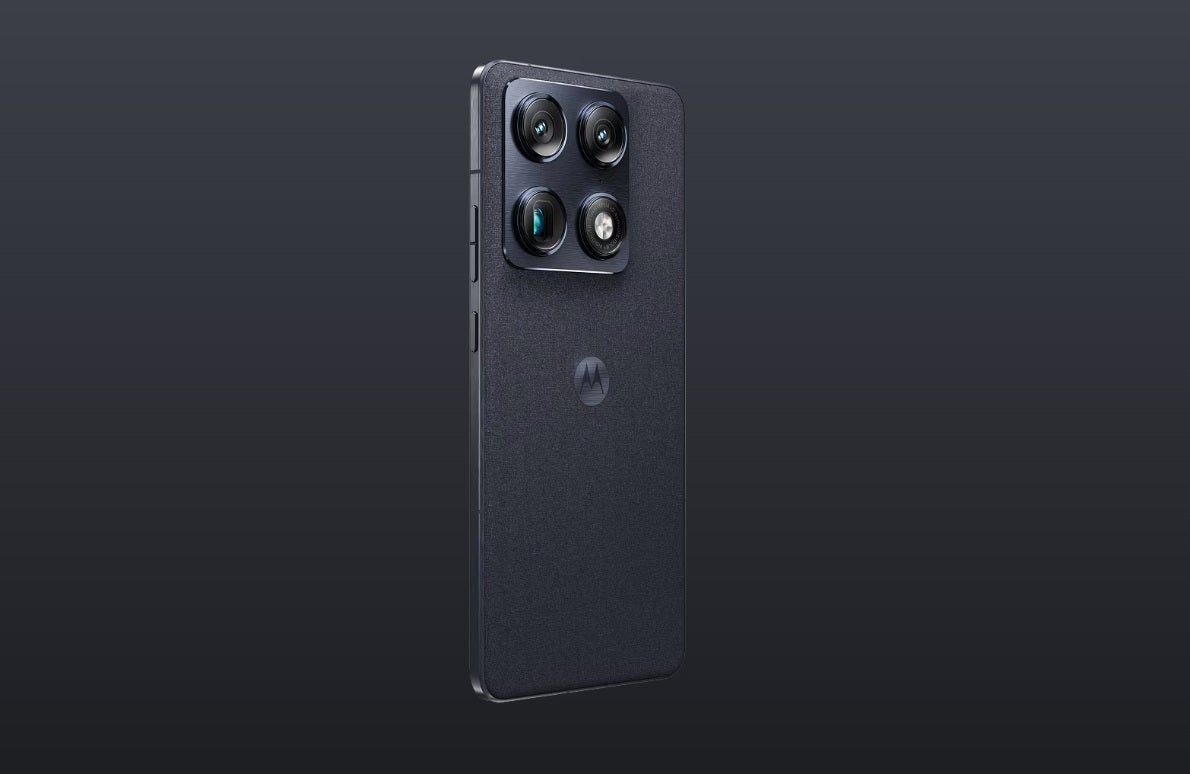 Motorola Signature &mdash; Galaxy S killer or galactic blunder?