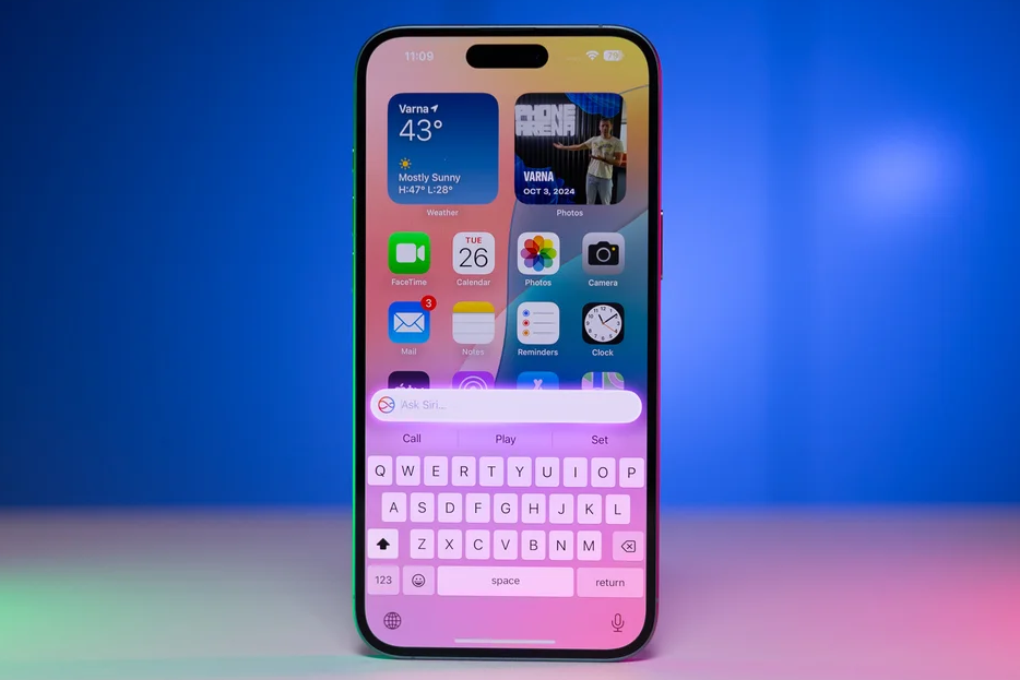 iPhone showcasing Siri