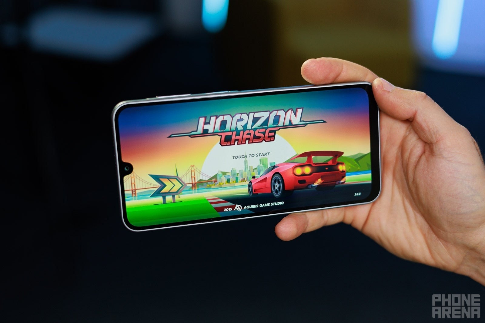 Samsung Galaxy A17 gaming performance with Horizon Chase running in landscape mode