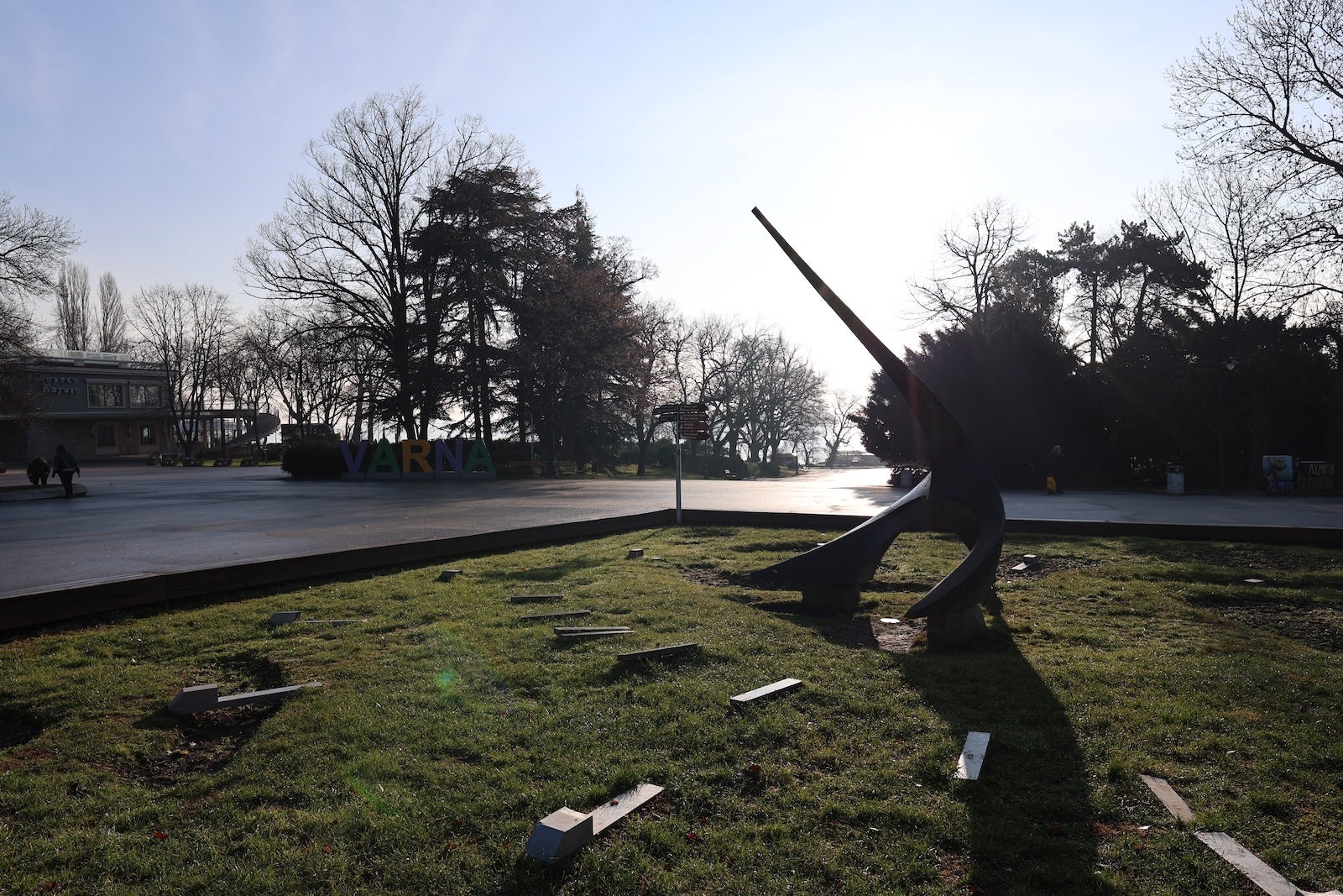 Canon R6 II - I compared the iPhone 17 Pro camera to a real camera — here's what I found